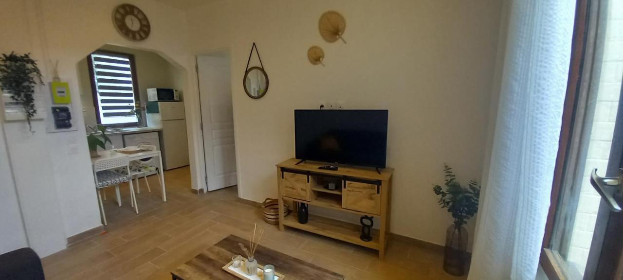 Apartamento Magnifique F2-5Mn Aeroport D'Orly-Parking Prive Gratuit Paray-Vieille-Poste Exterior foto