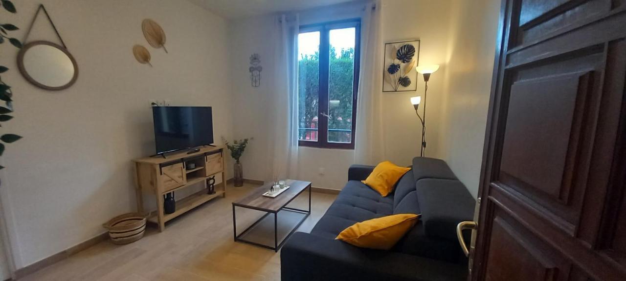 Apartamento Magnifique F2-5Mn Aeroport D'Orly-Parking Prive Gratuit Paray-Vieille-Poste Exterior foto